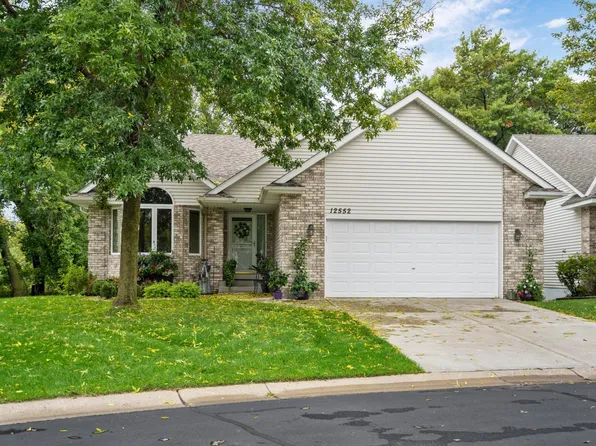 12552 Thrush St, Coon Rapids, MN 55448