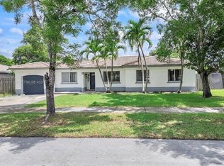 12661 SW 222nd Ter, Miami, FL 33170