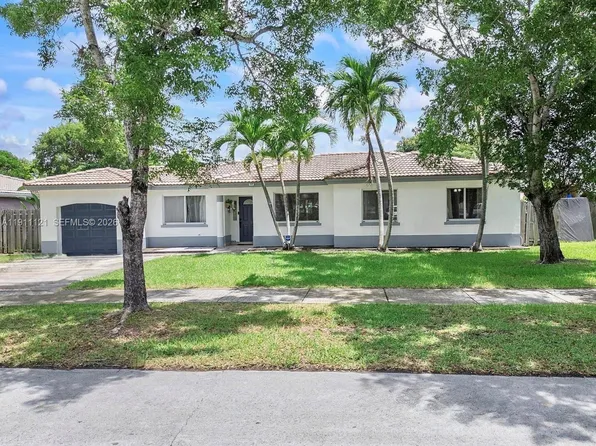 12661 SW 222nd Ter, Miami, FL 33170