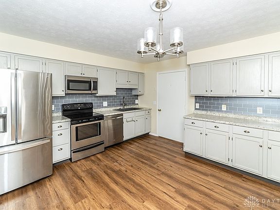 4th image of 4849 Brannan Dr E