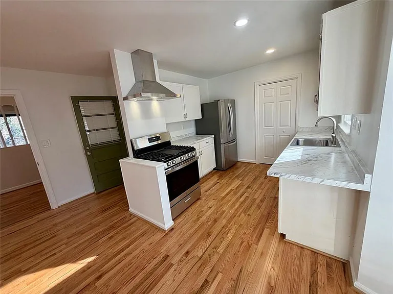 1648 Hammond Woods Cir SW — Photo 14