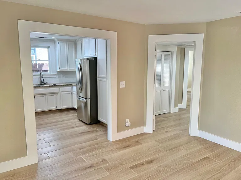 1214 E St #1/2 — Photo 18