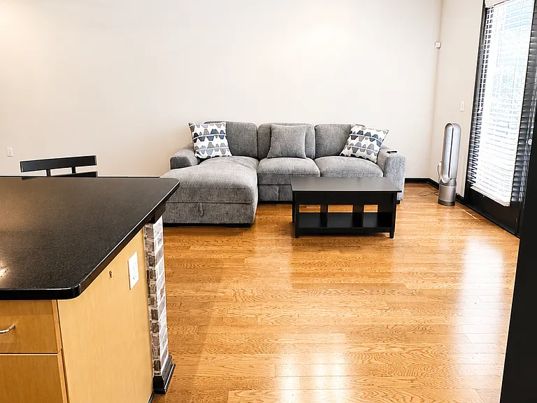 5300 Peachtree Rd #3202 — Photo 14