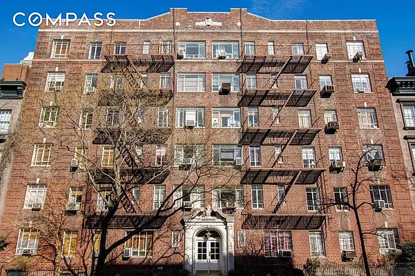 Rented by Compass | media 9