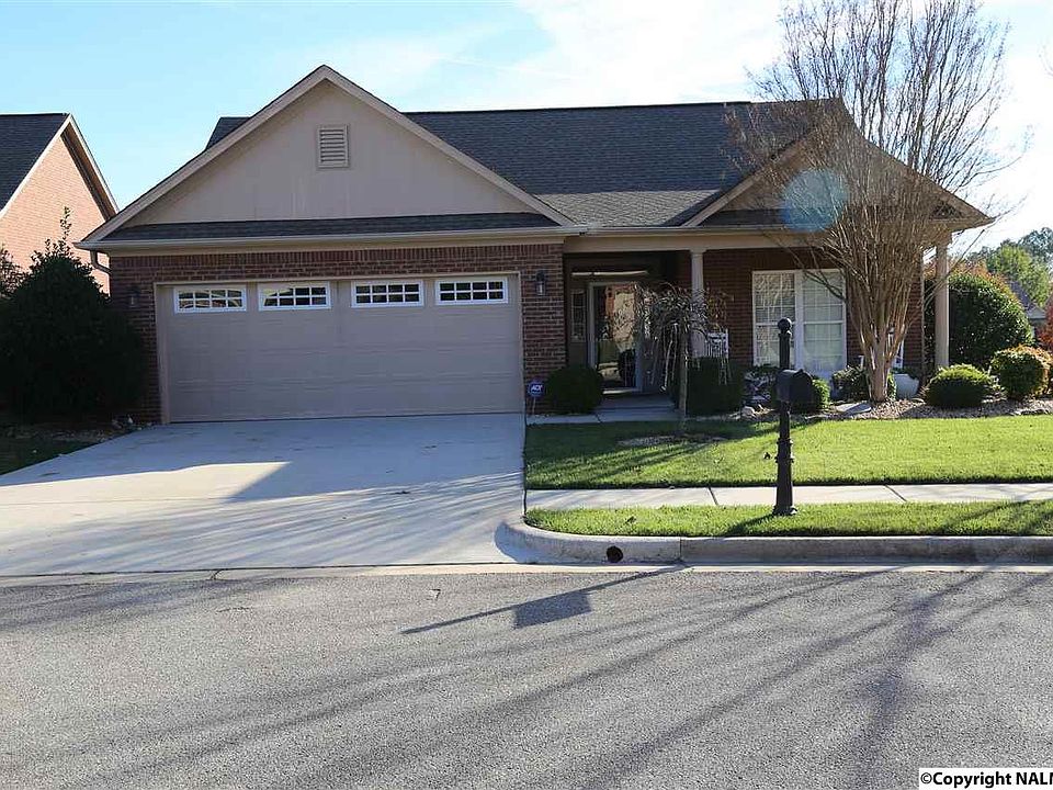 1st image of 147 Ada Dr SE