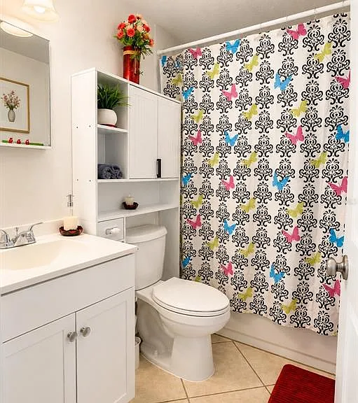 4431 Kohler St — Photo 16