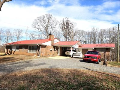 2015 Quaker Church Rd, Siloam, NC, 27047