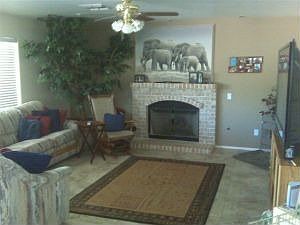 5th image of 461 N Cordoba Pl