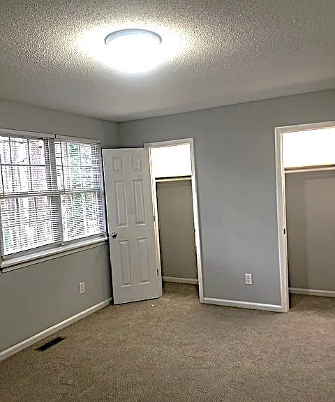 Forest Park Apartments — Photo 12