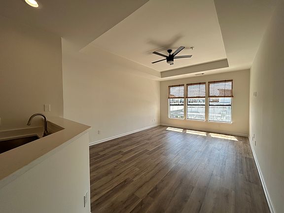 2nd image of 821 Ralph McGill Blvd NE APT 2311
