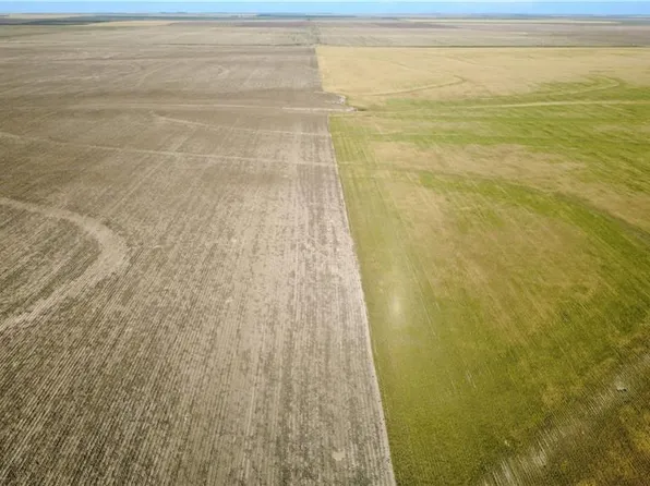 Seneca, Winona, KS 67764