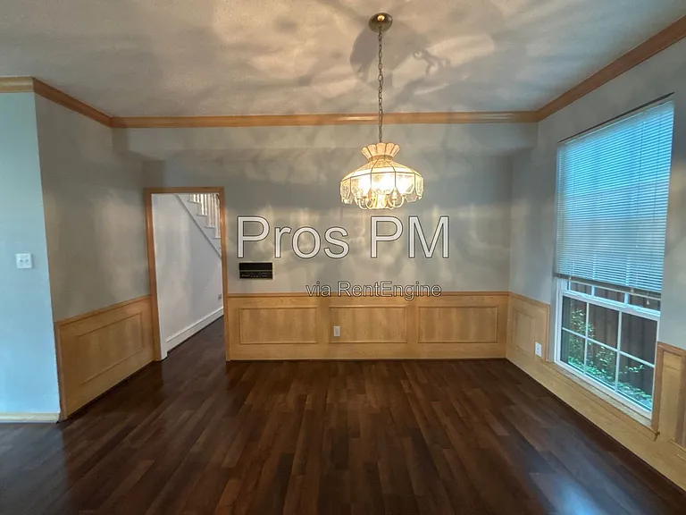 3101 Crickett Dr — Photo 7
