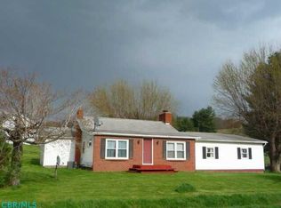 6662 Pleasant Valley Rd NE, Frazeysburg, OH 43822