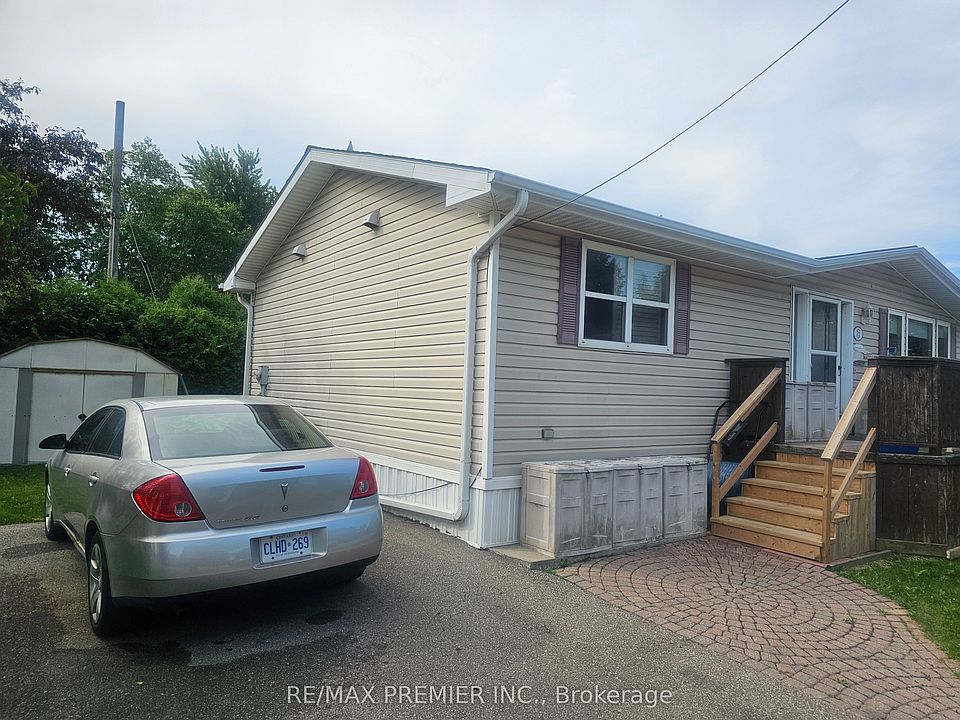 2nd image of 1749 Dundas St E #5