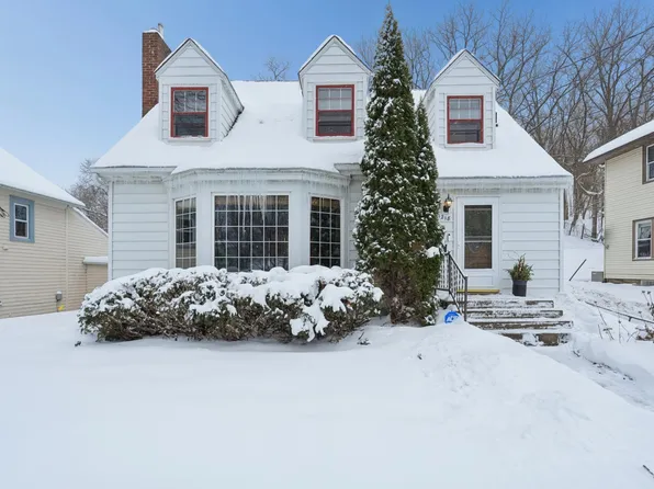 1218 Central Ave, Red Wing, MN 55066
