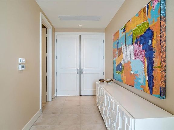 5th image of 1350 Main St Unit 1701