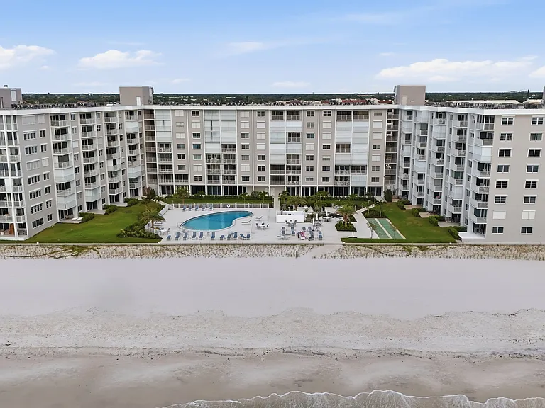 3443 Gulf Shore Blvd N #1 — Photo 38