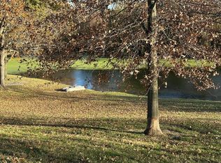 325 Rolek Rd, Collinsville, IL 62234