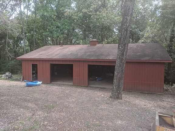 Garage/Workshop