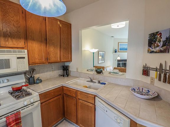 5th image of 1628 Killdeer Pl