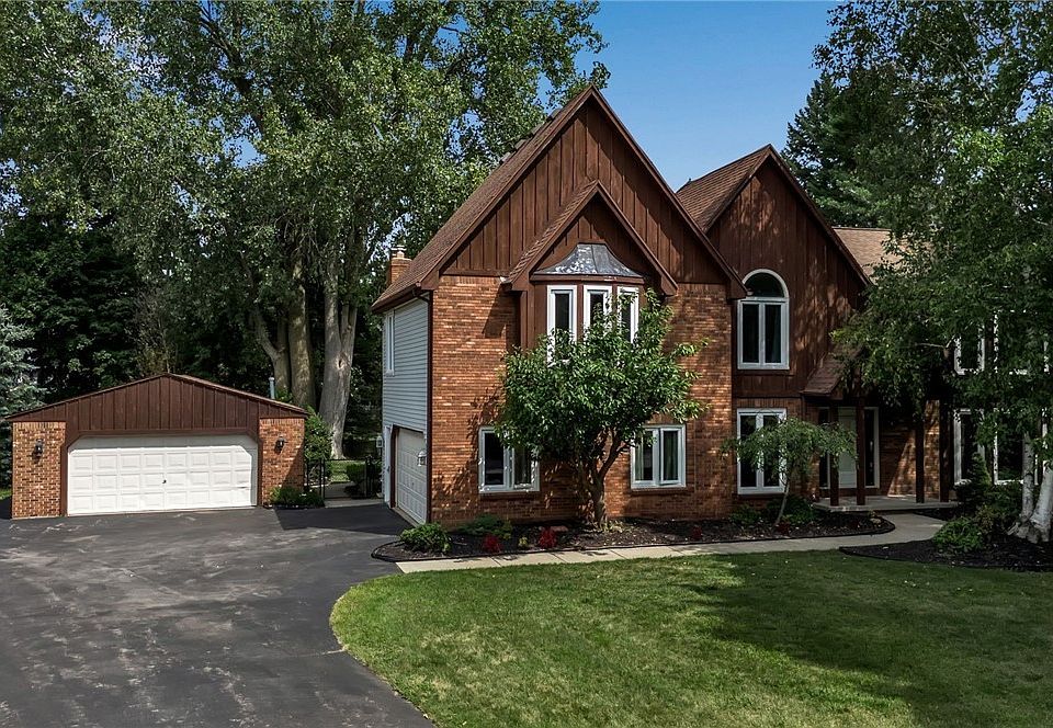 1st image of 8076 Clarherst Dr