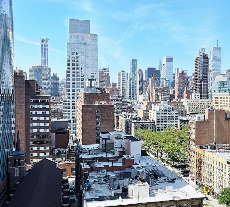 1st image of 400 E 70th St APT 1708