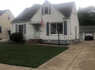 13405 York Blvd, Garfield Heights, OH 44125