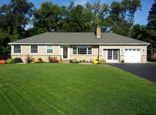 9 Sherwood Forest Rd, Albany, NY 12203