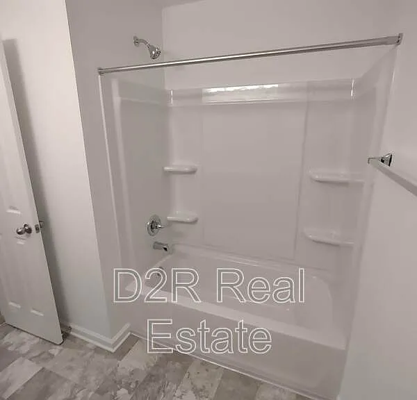 1199 Saticoy Ct — Photo 18