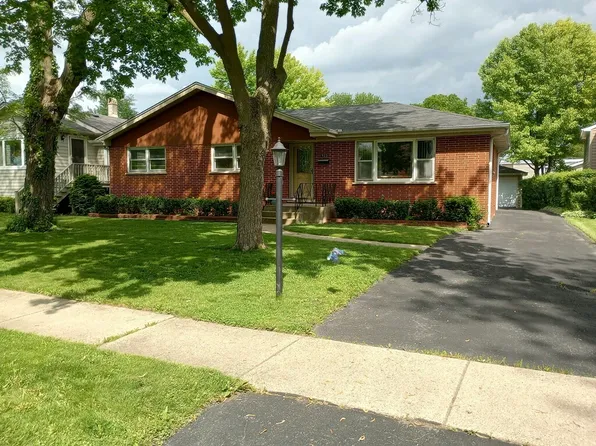 923 Forestview Ave, Park Ridge, IL 60068