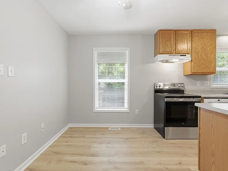 2642 Hibbitts Rd — Photo 12
