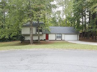 447 Fire Leaf Way, Fairburn, GA 30213