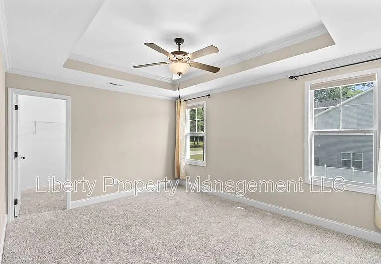4199 Overhills Rd — Photo 12