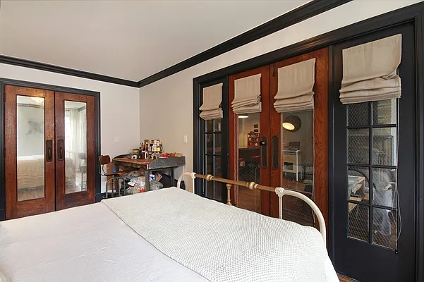 Rented by Corcoran | media 12