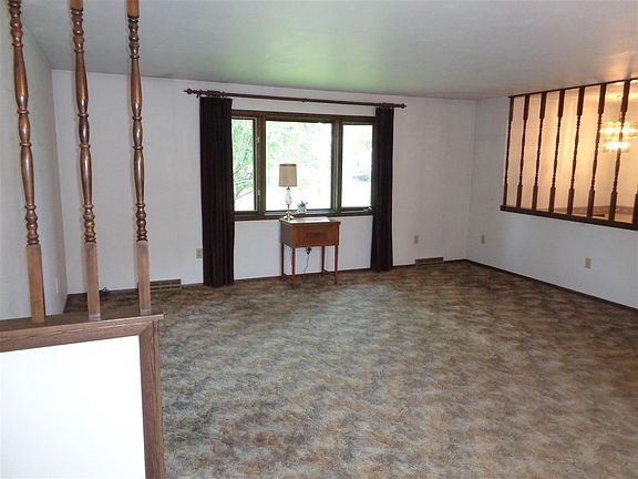 4th image of 231 Sunrise Ct