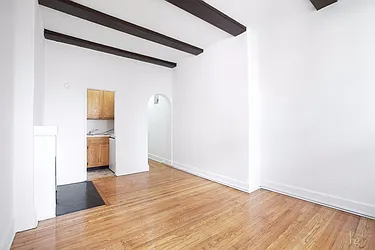 Rented by Hecht Group
