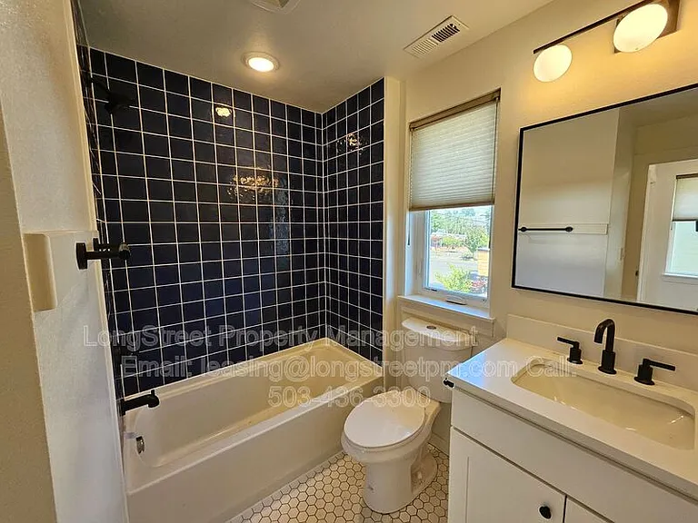 7480 N Oswego Ave — Photo 6
