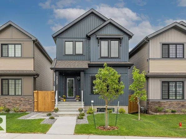 9307 221st St NW, Edmonton, AB T5T 7H7