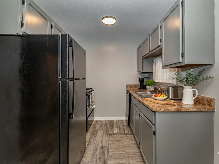 Danish Village Apartments — Photo 57