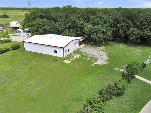 5th image of 4091 County Road 2216
