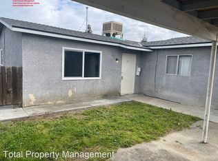 302 W Bardsley Ave #7, Tulare, CA 93274