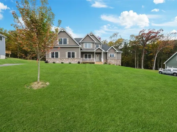 119 Joyce Way, New Windsor, NY 12553