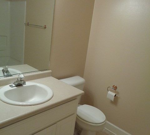 2nd image of 106 Camellia Ct