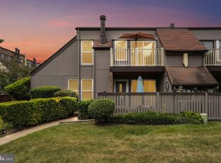 8042 Pantano Pl, Alexandria, VA