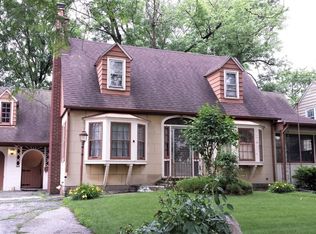 603 E South St, Crown Point, IN 46307