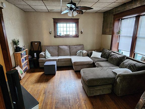 4th image of 1351 Sigsbee St SE