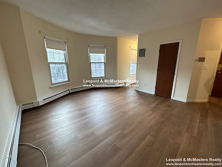 South Huntington Apartments — Photo 13