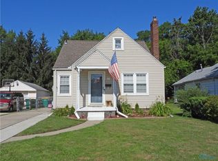 131 Helen Dr, Rossford, OH