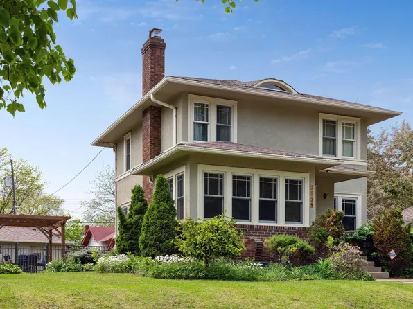 2338 Arthur St NE, Minneapolis, MN 55418