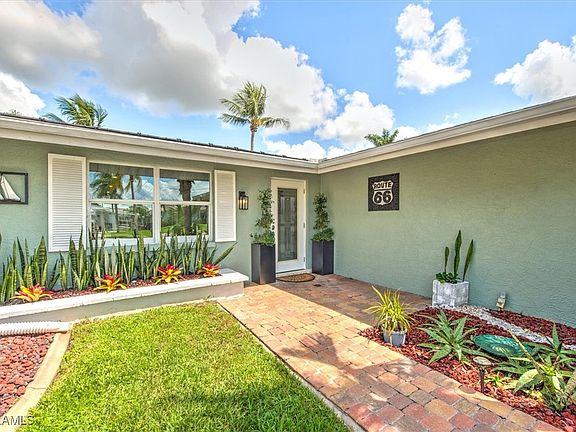 2nd image of 6316 Plumosa Ave